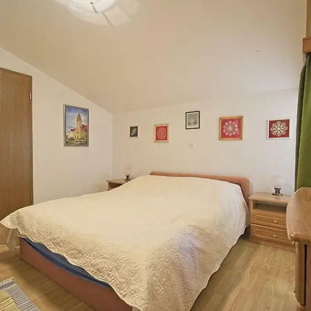 Vacation House Kajo * 波斯蒂勒