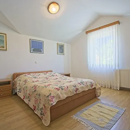 Vacation House Kajo 波斯蒂勒